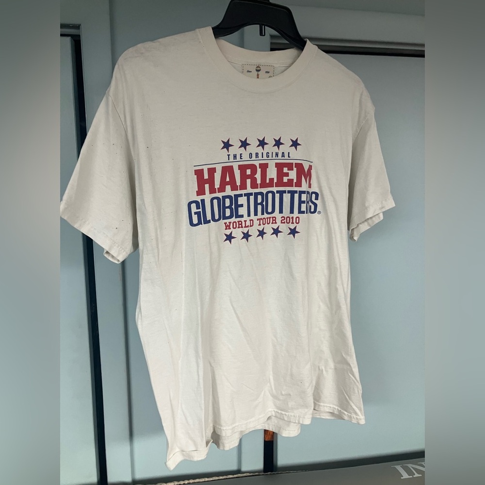 The Original Harlem Globetrotters 2010 world tour basketball NYC shirt sZ large